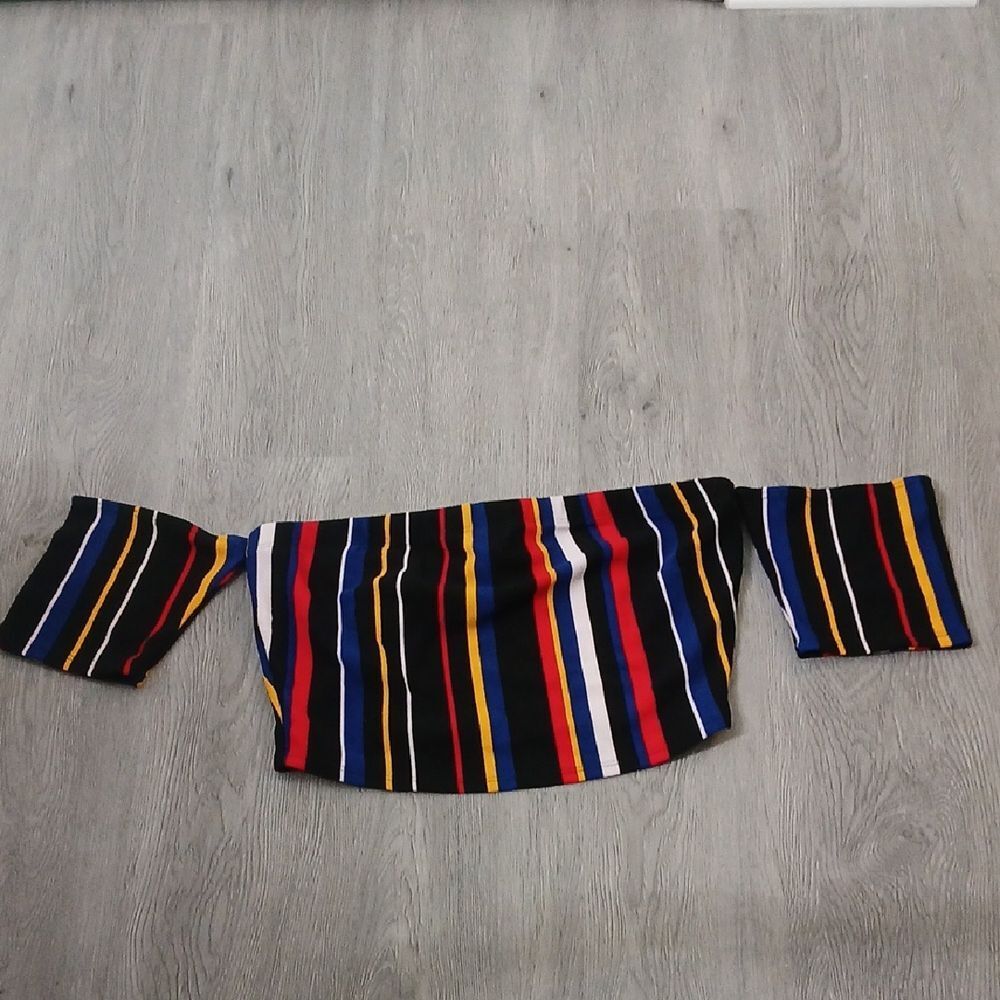 K Glam  Striped Off-Shoulder Crop Top Sz 1XL NWOT